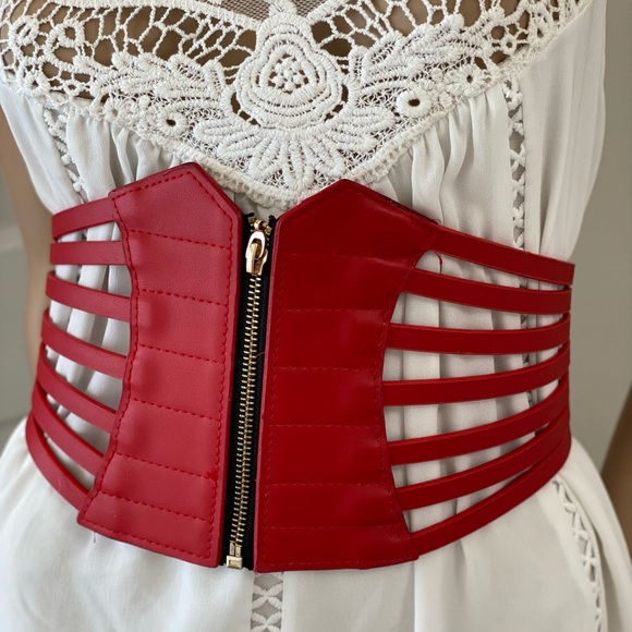 Fashion waist belt 31 inches long before stretch, fit up to waist size 34 inches - Picture 6 of 6